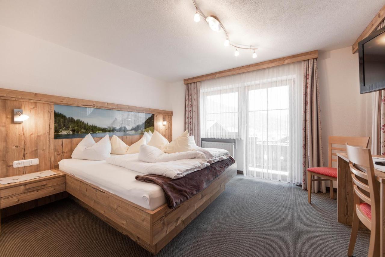 Alpenhof Hotell Lermoos Eksteriør bilde